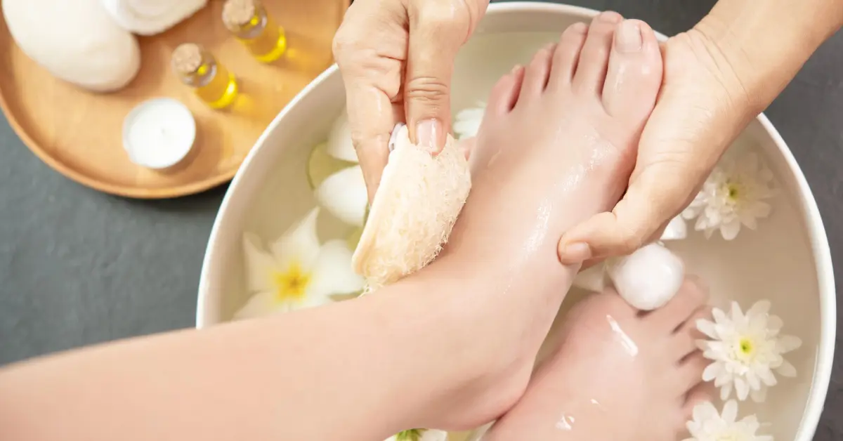 Foot Spa & Manicure & Pedicure services near me | Jevelme Salon & Spa