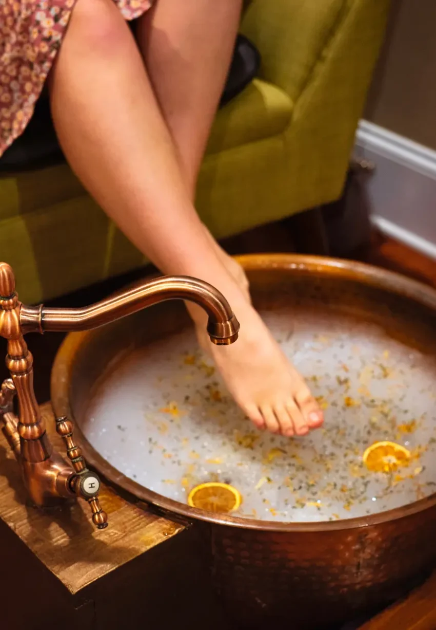 Premium Foot Spa With Whitening Foot Mask | Jevelme Salon & Spa